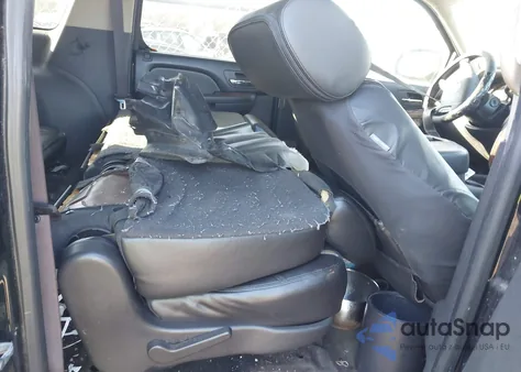 2013 Chevrolet Suburban 1500 Lt from USA, damaged, VIN 1GNSCJE07DR241089